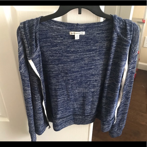 Blue&white American eagle jacket🦋 - Picture 2 of 4